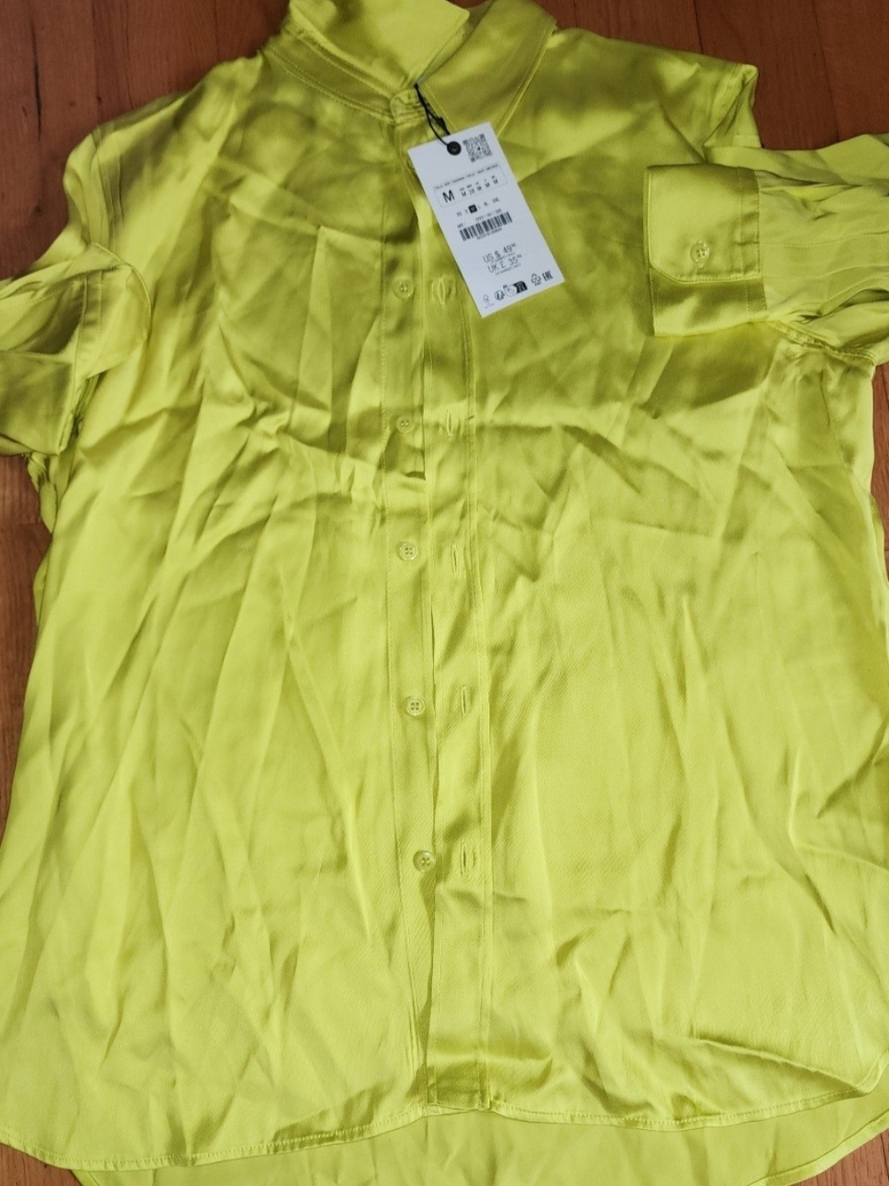 Zara Lime Short-Sleeve Button Front Blouse